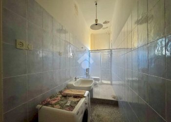 Three-room apartment Via L. Cadorna, Vado Ligure - photo 21