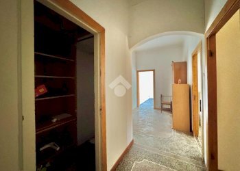 Three-room apartment Via L. Cadorna, Vado Ligure - photo 23