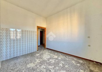 Three-room apartment Via L. Cadorna, Vado Ligure - photo 18