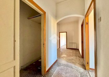 Three-room apartment Via L. Cadorna, Vado Ligure - photo 23