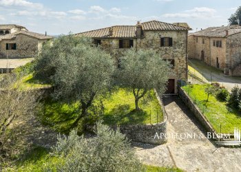 Casale strada della gaggiola, 5, Castelnuovo Berardenga - photo 1