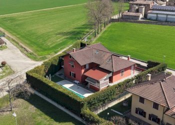 Villa Castagnito - foto 1