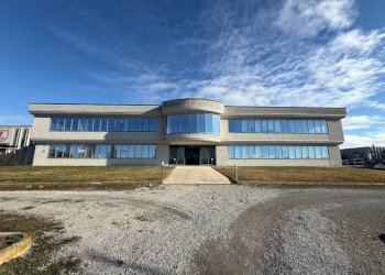 Capannone Carmagnola - foto 1