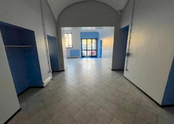 Negozio Piazza Matteotti, Pinerolo - foto 15