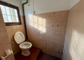 Negozio Piazza Matteotti, Pinerolo - foto 18