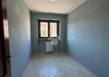 Three-room apartment Via San Giacomo, Leini - photo 16