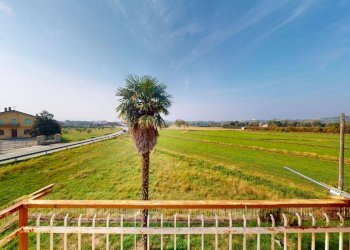 Four-room apartment Via Castelletto Stura, 119, Cuneo - photo 2