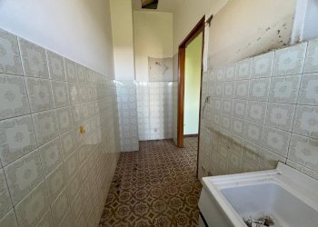 Four-room apartment Via Castelletto Stura, 119, Cuneo - photo 11