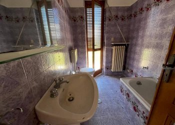 Four-room apartment Via Castelletto Stura, 119, Cuneo - photo 32