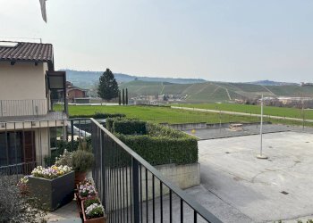 Quadrilocale Via Alba Monforte, Castiglione Falletto - foto 12