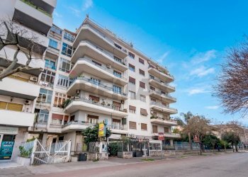 Edificio all\'aperto - Appartamento Via Boris Giuliano
 
60, Palermo - foto 24