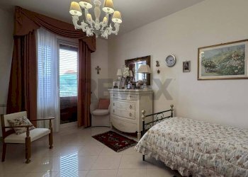 Camera / camera da letto - Four-room apartment via Regione Siciliana
20, Monreale - photo 14