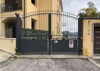 Accesso condominiale per posto auto coperto - Four-room apartment via Regione Siciliana
20, Monreale - photo 22