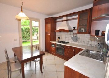 Cucina - Villa via Michelangelo Buonarroti, Forte dei Marmi - photo 11