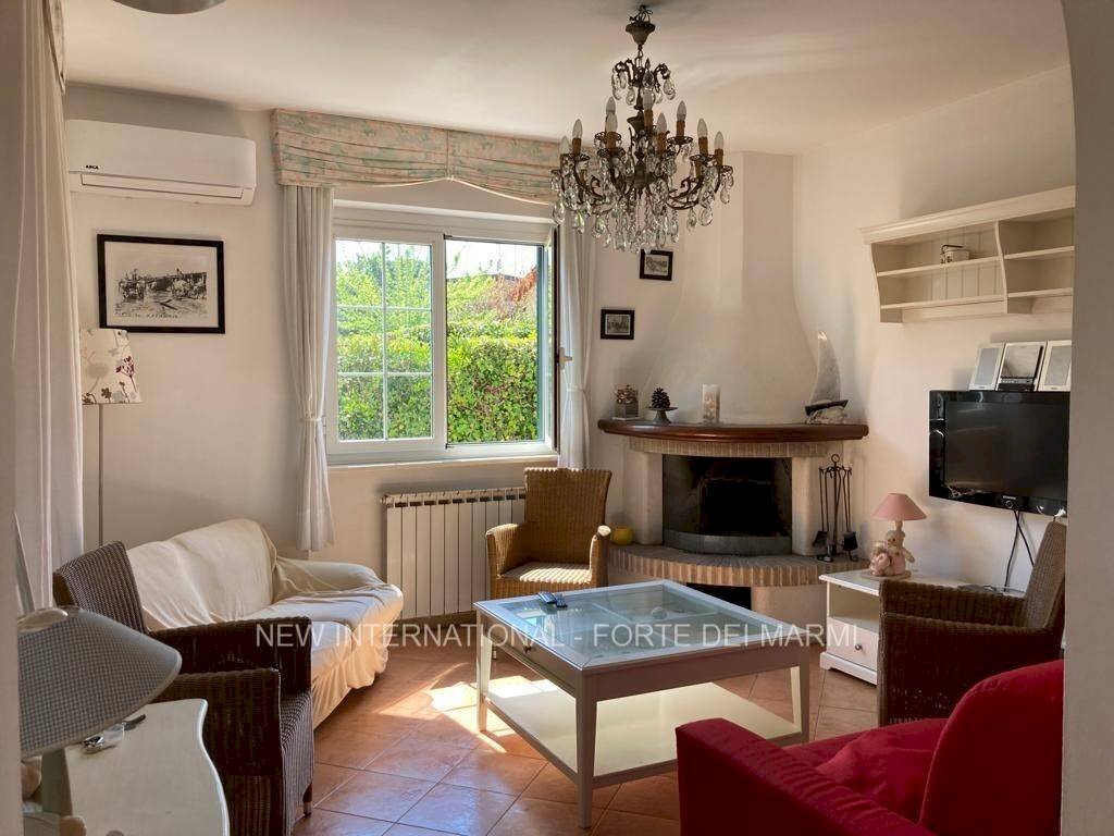 Soggiorno - Villa via San Camillo, Forte dei Marmi - photo 3