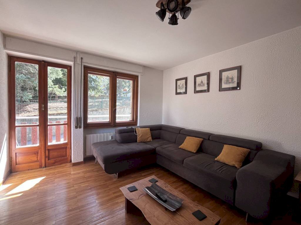 Salone - Three-room apartment via Clotes, 61, Sauze d'Oulx - photo 2