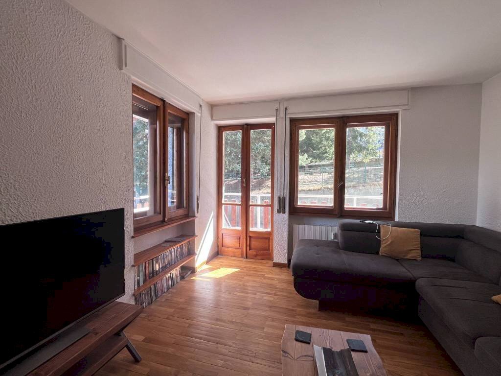 Salone - Three-room apartment via Clotes, 61, Sauze d'Oulx - photo 3