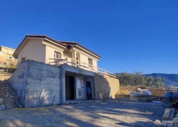 Facciata - Villa strada Monte Ortigara, Sanremo - foto 3