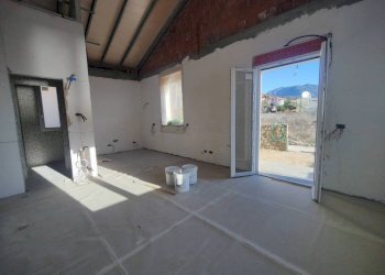 Soggiorno - Villa strada Monte Ortigara, Sanremo - foto 11