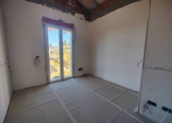 Camera da letto - Villa strada Monte Ortigara, Sanremo - photo 22