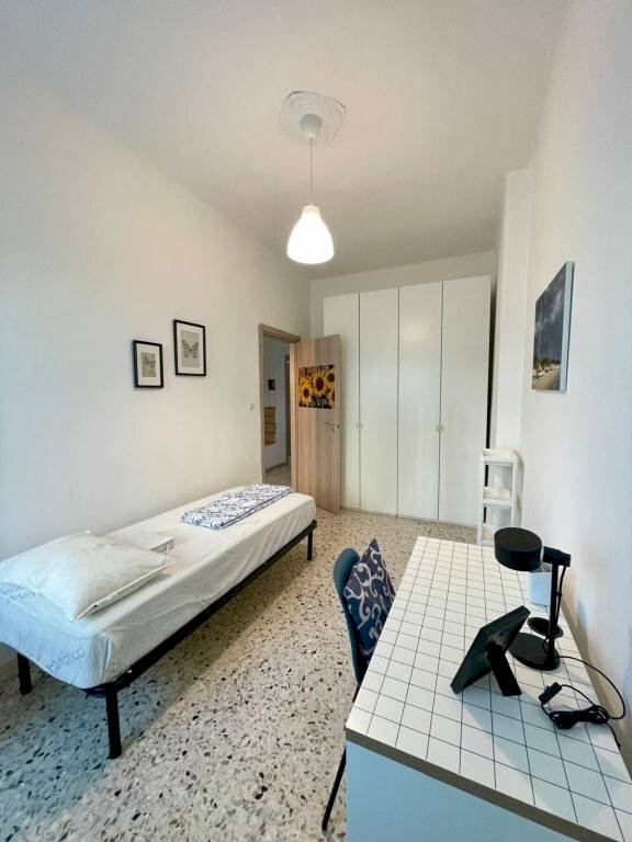 Camera da letto - Trilocale via Benevento, 47, Torino (zona Vanchiglietta) - foto 3