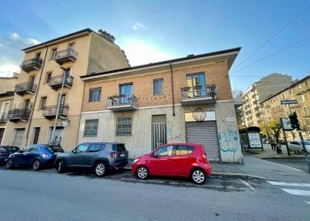 Facciata - Trilocale via Benevento, 47, Torino (zona Vanchiglietta) - foto 1