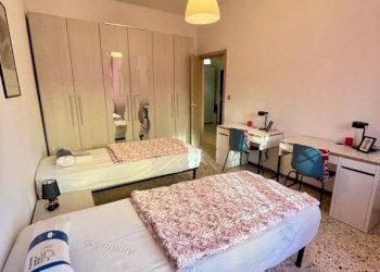 Camera da letto - Trilocale via Benevento, 47, Torino (zona Vanchiglietta) - foto 4