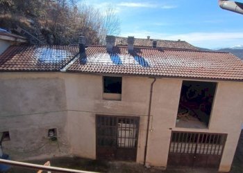 Facciata - Rustico via Fornaca, 3, Perlo - foto 5