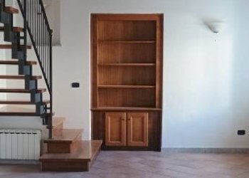 Interno palazzo - Villa viale 20 Settembre, 35, Carrara - foto 3