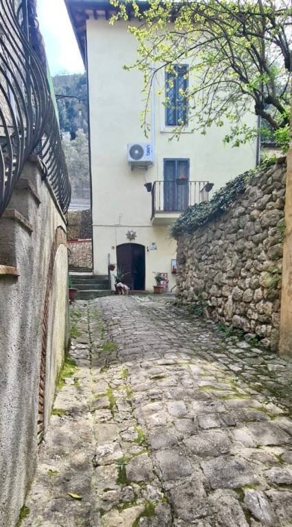 Cortile interno - Quadrilocale Narni - foto 3