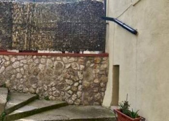 Cortile interno - Quadrilocale Narni - foto 5