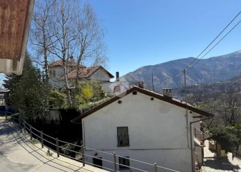 Semi-detached house Regione Ovairo, Lanzo Torinese - photo 26