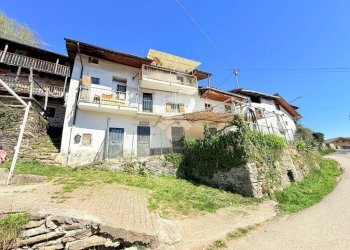 Semi-detached house Regione Ovairo, Lanzo Torinese - photo 50