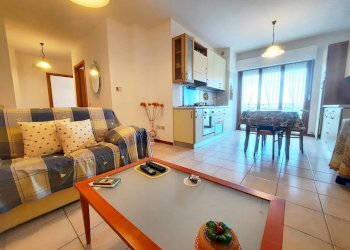 Foto 1 - Appartamento via delle Gardenie
 
7, Alba Adriatica - foto 1