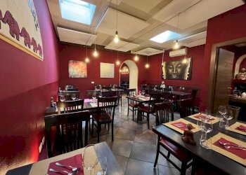 Shop Piazza Vincenzo Virginio, 9b, Cuneo (neighborhood Centro Storico) - photo 10