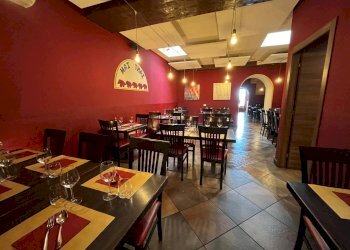 Shop Piazza Vincenzo Virginio, 9b, Cuneo (neighborhood Centro Storico) - photo 12