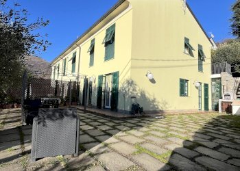 Townhouse Via Aimone Martini, Genova - photo 3