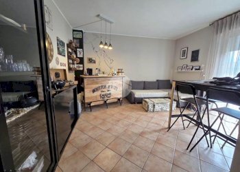 Trilocale Via professore carlo fiorio, Montanaro - foto 8