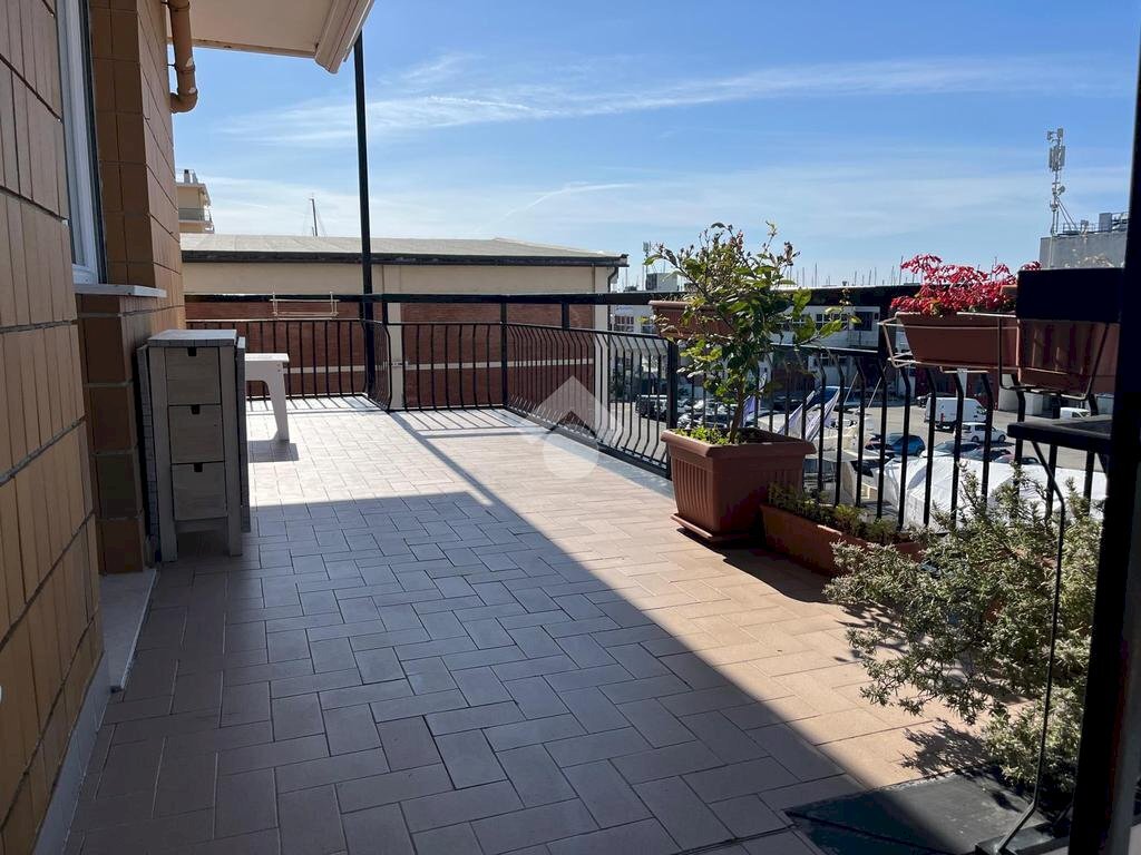 Four-room apartment Via Dei Devoto, Lavagna - photo 3