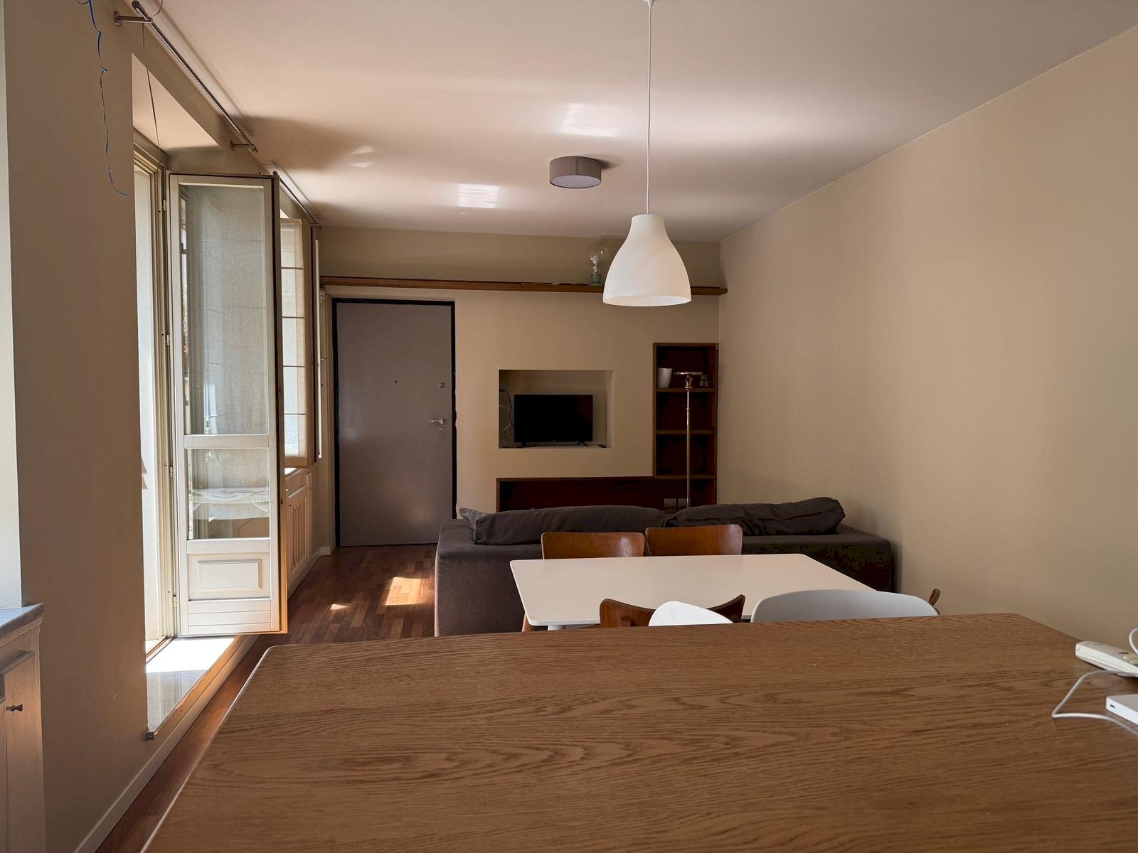 Living - Trilocale via San Massimo, 45, Torino (zona Centro) - foto 2