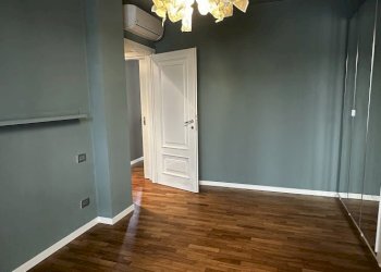 Camera - Trilocale via San Massimo, 45, Torino (zona Centro) - foto 13