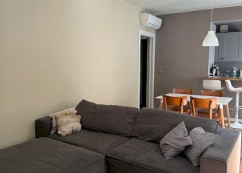 Salotto - Trilocale via San Massimo, 45, Torino (zona Centro) - foto 26