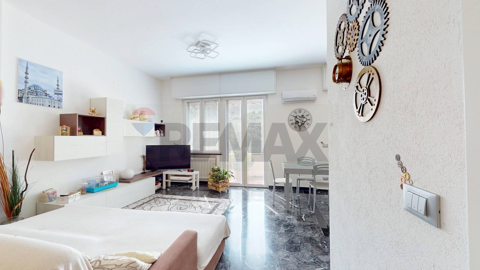 Bilocale Via Rusca, 23 
 La Rusca, Savona (zona La Rusca) - foto 3