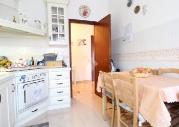Four-room apartment Via Canale, Casalgrande - photo 10