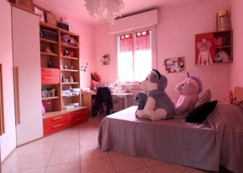 Four-room apartment Via Canale, Casalgrande - photo 13