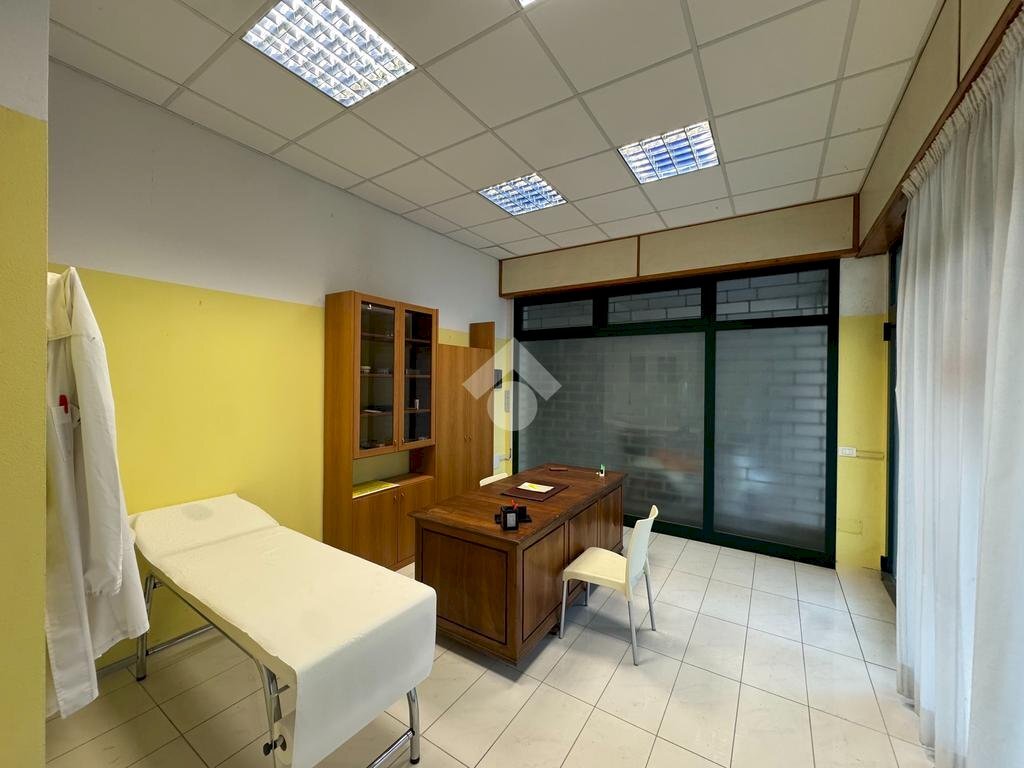 Commercial Activity Piazzale dell'Acquario, Cervia - photo 3