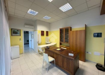 Ufficio Piazzale dell'Acquario, Cervia - foto 1