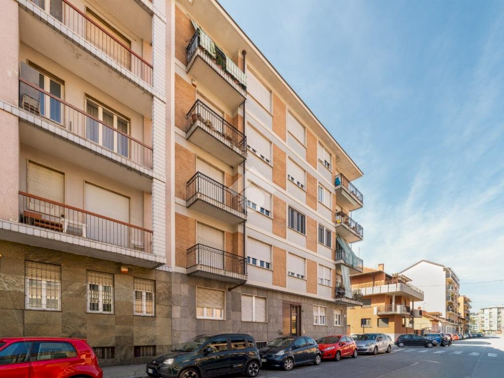 Bilocale Via quarto dei mille, Torino (zona Pozzo Strada) - foto 2