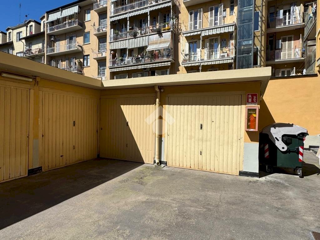 Box Corso Duca Degli Abruzzi, Torino (zona Crocetta) - foto 3