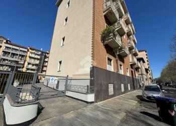 Box Corso Duca Degli Abruzzi, Torino (zona Crocetta) - foto 1